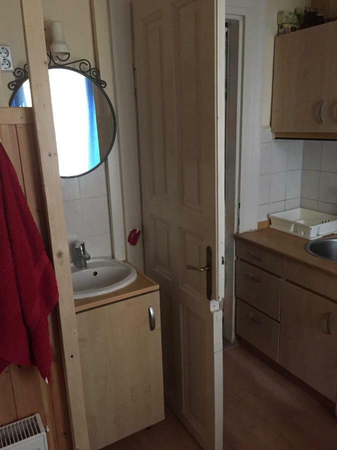 Gæstehus Eoetvoes Rooms